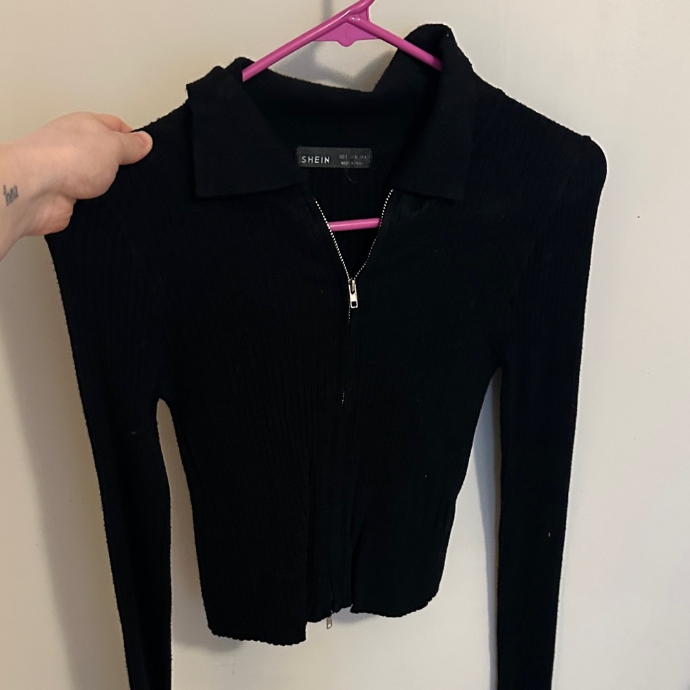 SHEIN Black Ribbed Zipper Top and cross over top